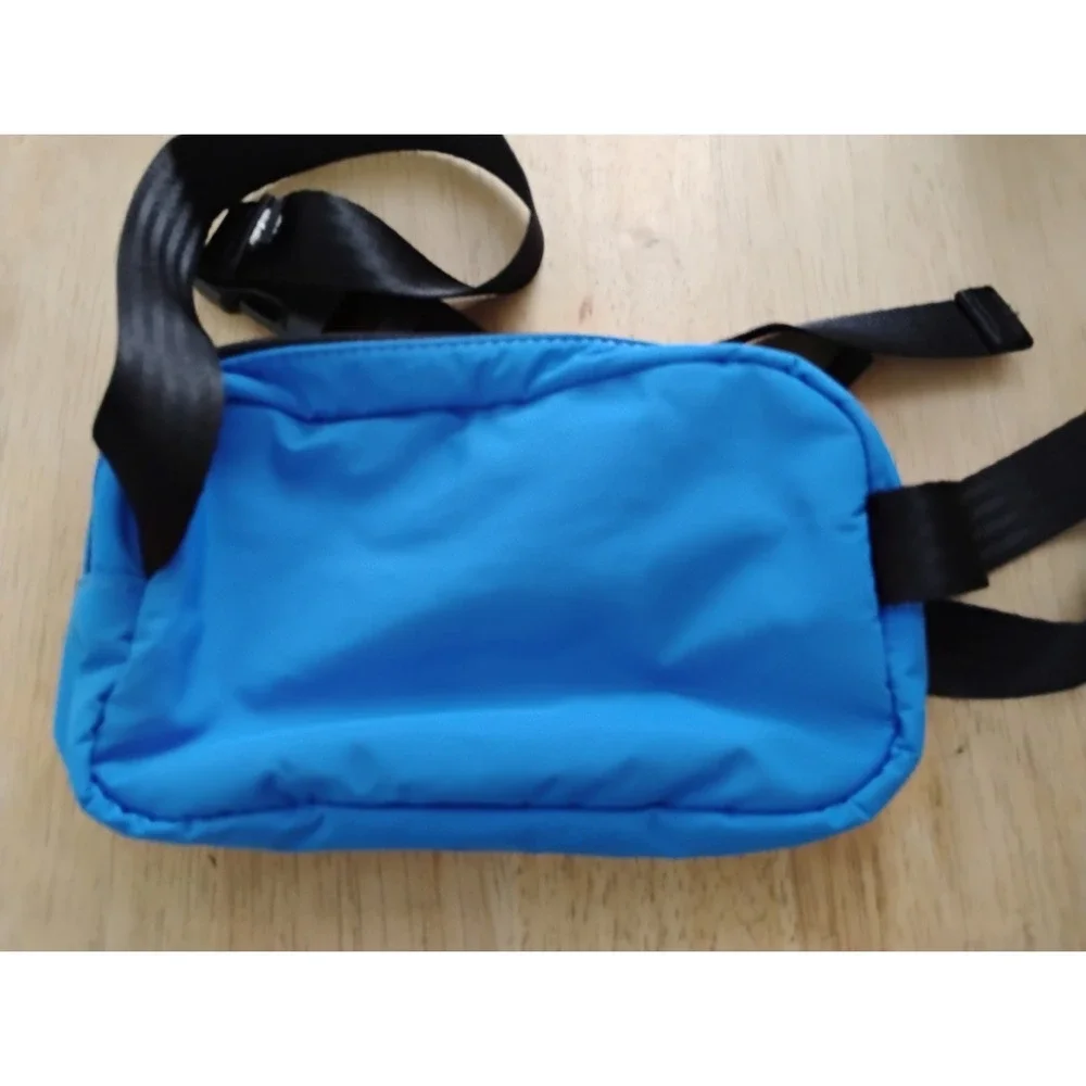 Athleta All About Crossbody Belt Bag Ultramarine Blue